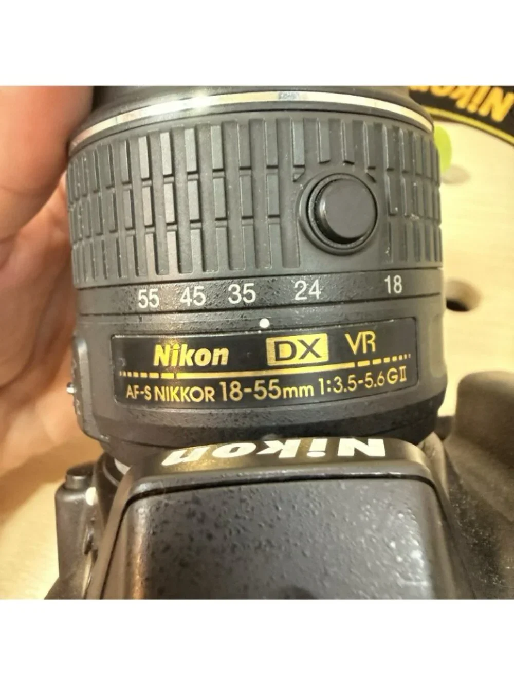 Nikon D3300 DSLR Digital Camera with AF-P DX NIKKOR 18-55mm f/3.5-5.6G Lens EUC!